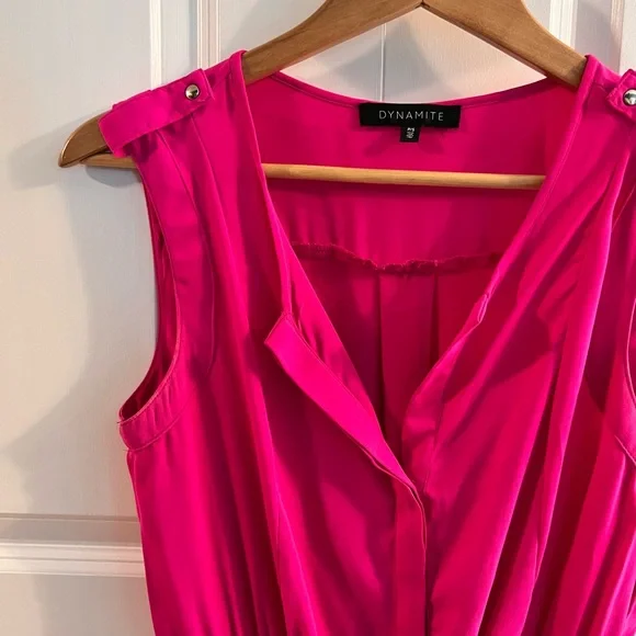 Dynamite Bright Pink Dress - Picture 2 of 3